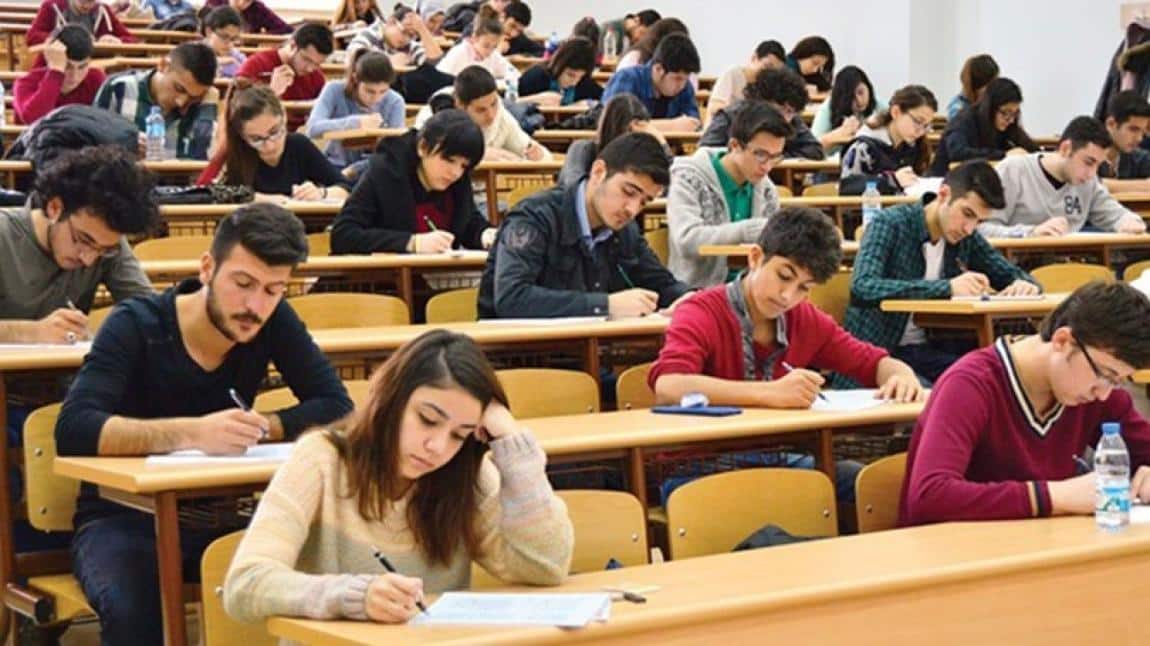 KALECİK ANADOLU İMAM HATİP LİSESİ/ORTAOKULU 2023 2024 EĞİTİM ÖĞRETİM YILI 2.DÖNEM,2.SINAV PROGRAMI.